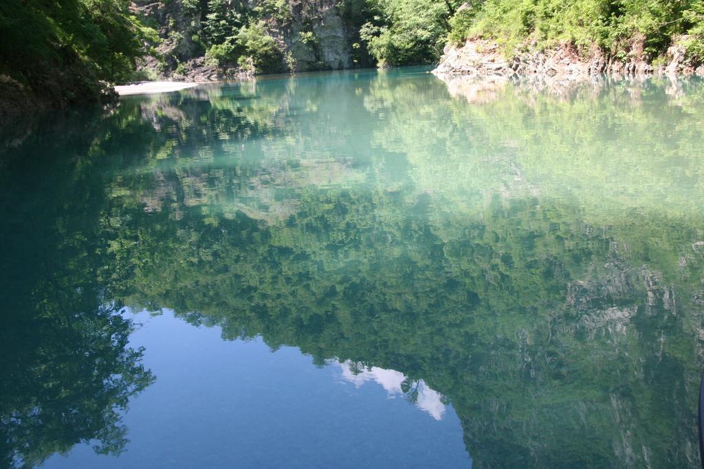 Park Blini Shala River Moll' e Shoshit Luaran gambar